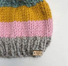 Load image into Gallery viewer, Toque Knit - 4 Colorblock
